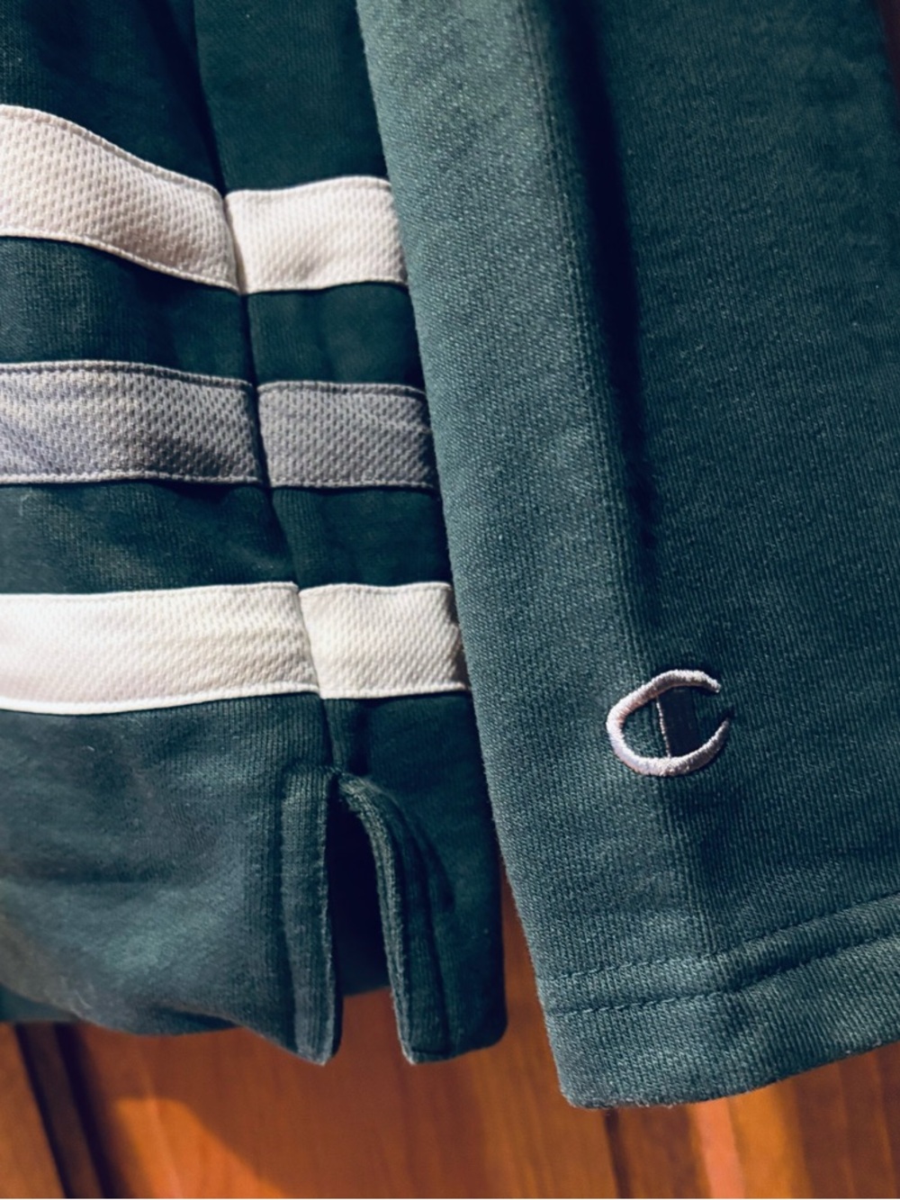 CHAMPION OHIO UNIVERSITY BOBCATS Hockey Style Hoodie - Picture 5 of 7